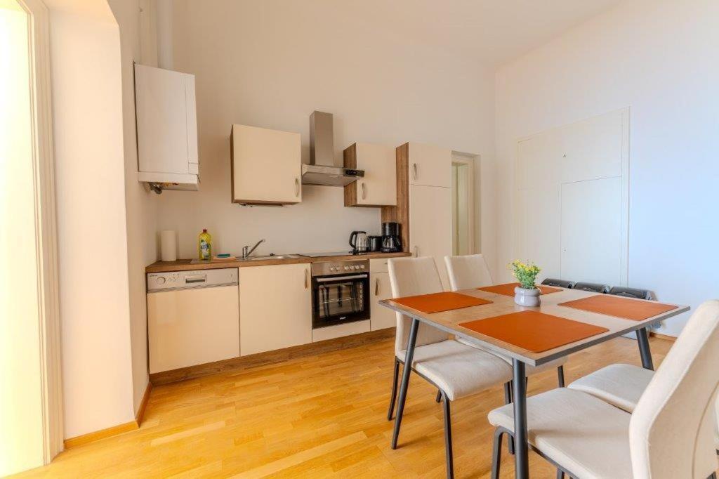 Deluxe Apartments Near The Center Krems an der Donau Eksteriør bilde